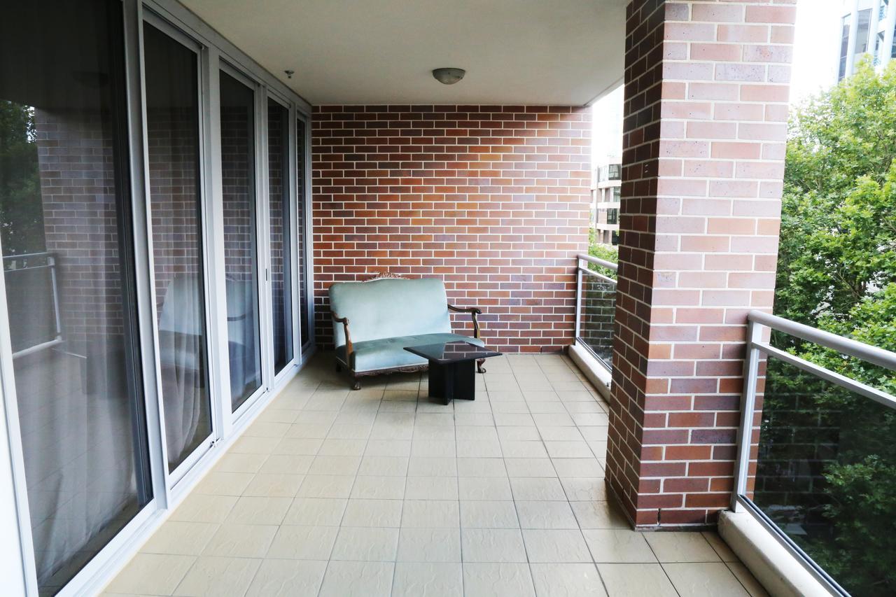 Oaks Harmony Apartment Sydney Luaran gambar